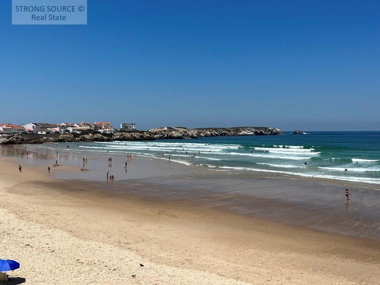 Plot for Sale in Ferrel, Peniche 40