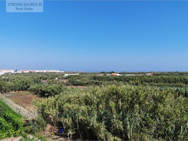 Plot for Sale in Ferrel, Peniche 12