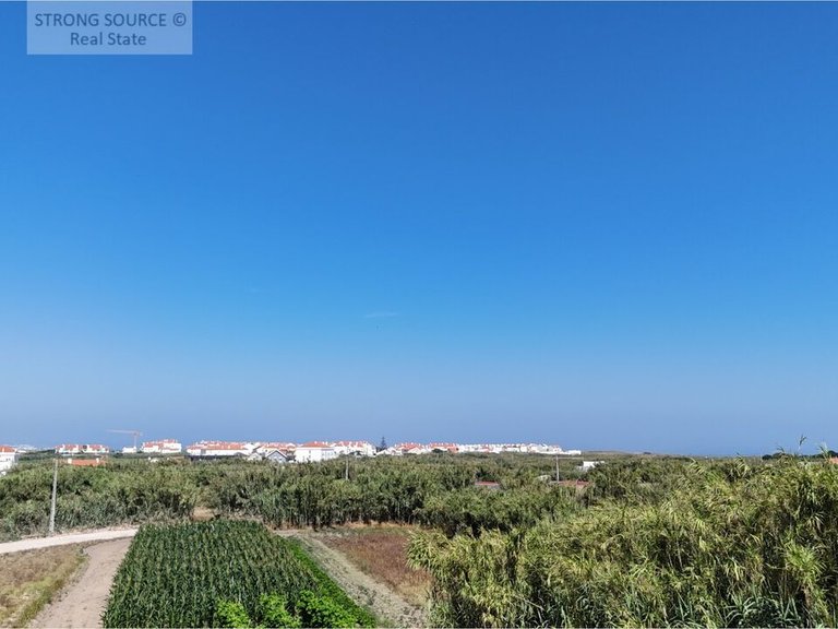 Plot for Sale in Ferrel, Peniche 9