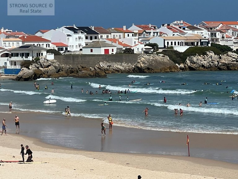 Plot for Sale in Ferrel, Peniche 26