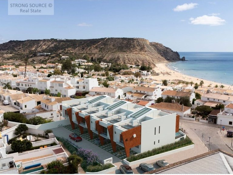 Villa for Sale in Luz, Lagos 14