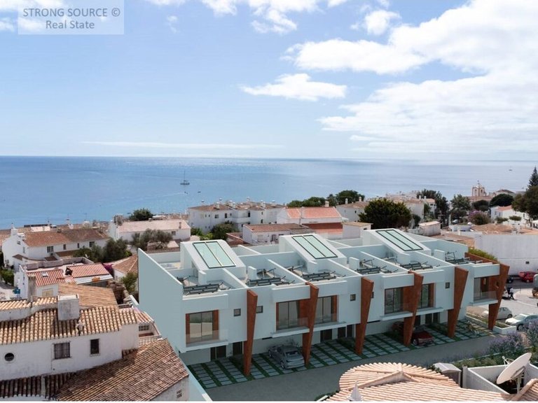 Villa for Sale in Luz, Lagos 17