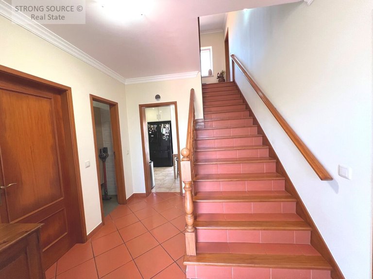 Villa for Sale in União Das Freguesias De Caldas Da Rainha - Santo Onofre E Serra Do Bouro, Caldas Da Rainha 31