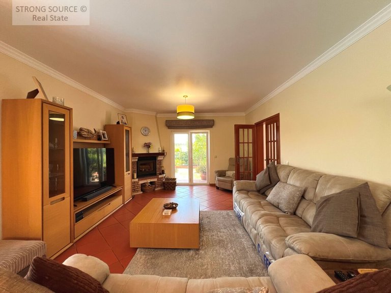 Villa for Sale in União Das Freguesias De Caldas Da Rainha - Santo Onofre E Serra Do Bouro, Caldas Da Rainha 37