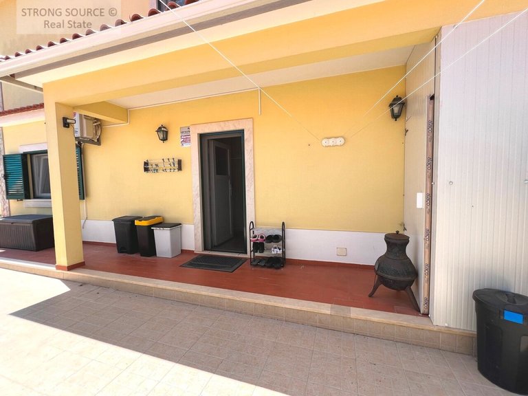 Villa for Sale in União Das Freguesias De Caldas Da Rainha - Santo Onofre E Serra Do Bouro, Caldas Da Rainha 49