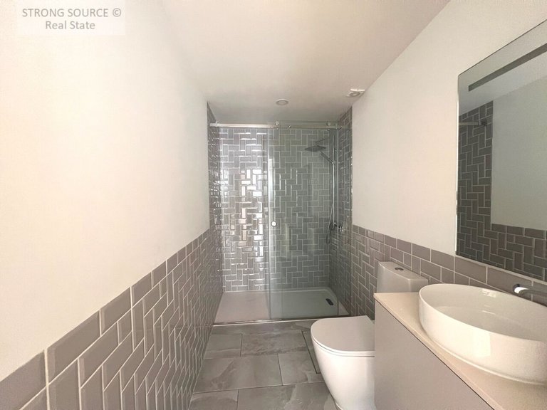 Apartment for Sale in São Vicente, Lisbon 4