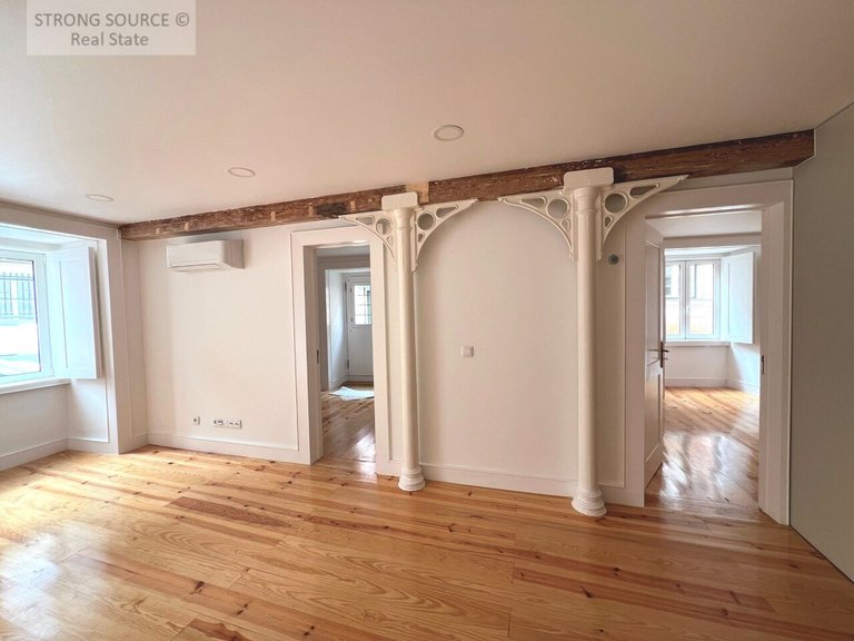 Apartment for Sale in São Vicente, Lisbon 12