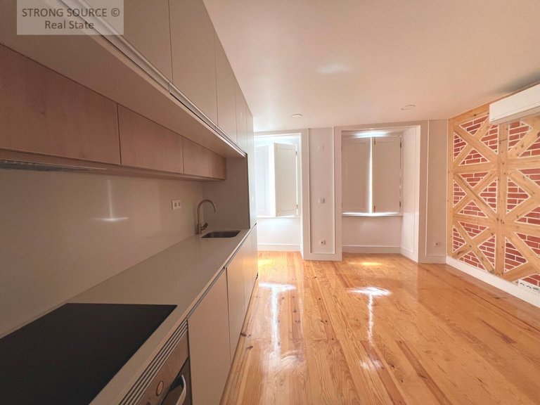 Apartment for Sale in São Vicente, Lisbon 34