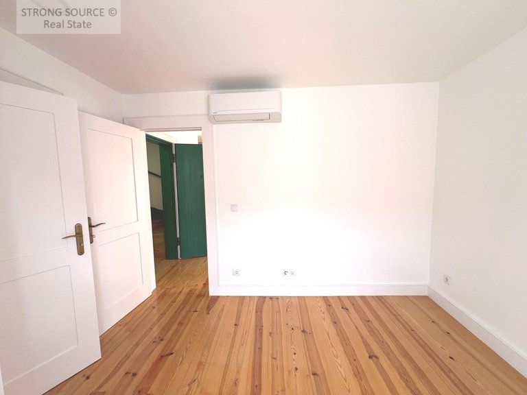 Apartment for Sale in São Vicente, Lisbon 45