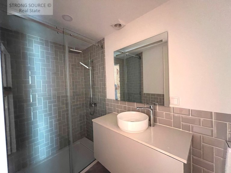 Apartment for Sale in São Vicente, Lisbon 50