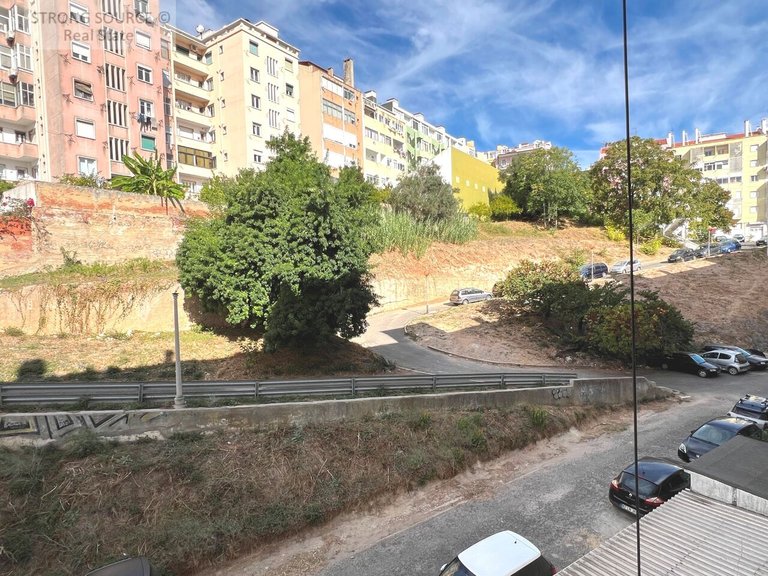 Apartment for Sale in Estrela, Lisbon 30