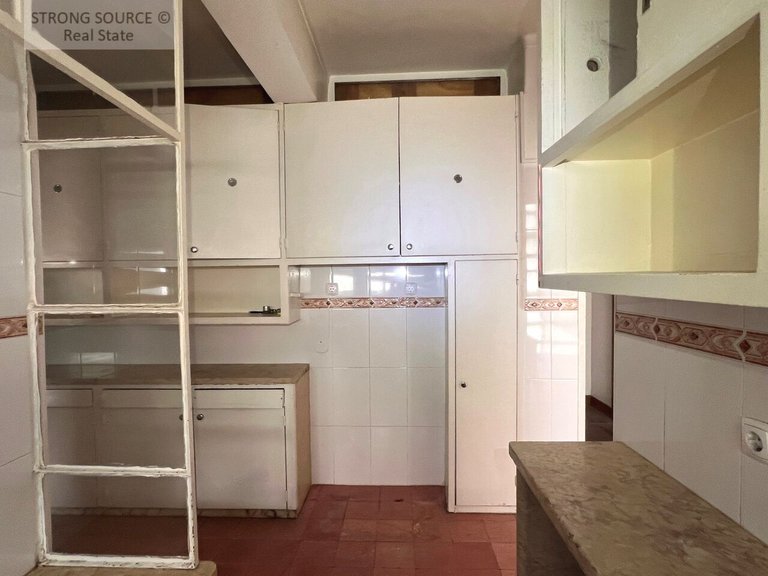 Apartment for Sale in Estrela, Lisbon 10