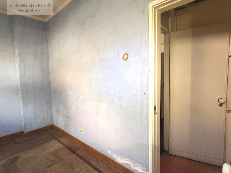 Apartment for Sale in Estrela, Lisbon 17