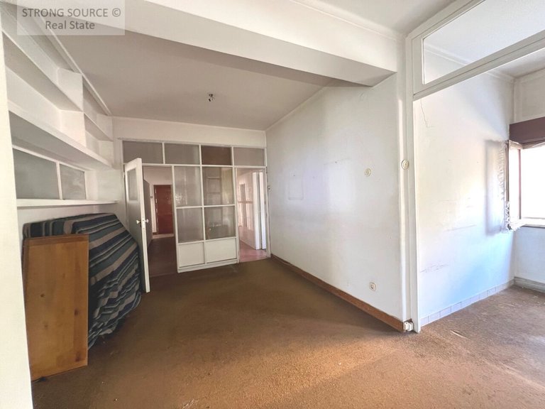 Apartment for Sale in Estrela, Lisbon 23