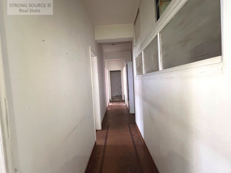 Apartment for Sale in Estrela, Lisbon 36