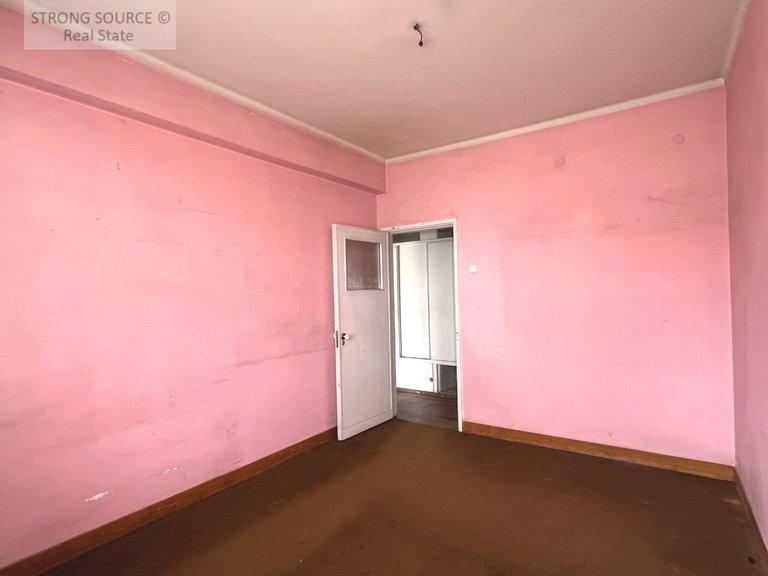 Apartment for Sale in Estrela, Lisbon 49
