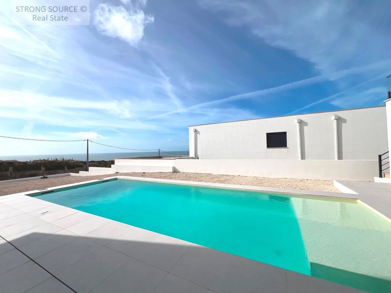 Villa for Sale in União Das Freguesias De Lourinhã E Atalaia, Lourinhã 7
