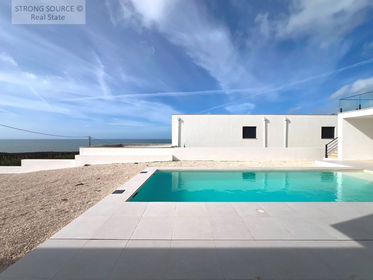Villa for Sale in União Das Freguesias De Lourinhã E Atalaia, Lourinhã 25