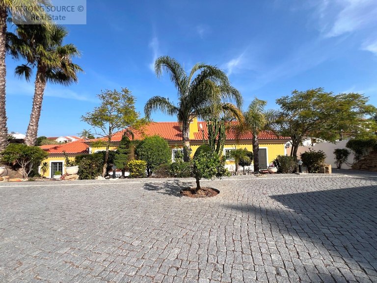 Country House for Sale in Carvalhal, Bombarral 10