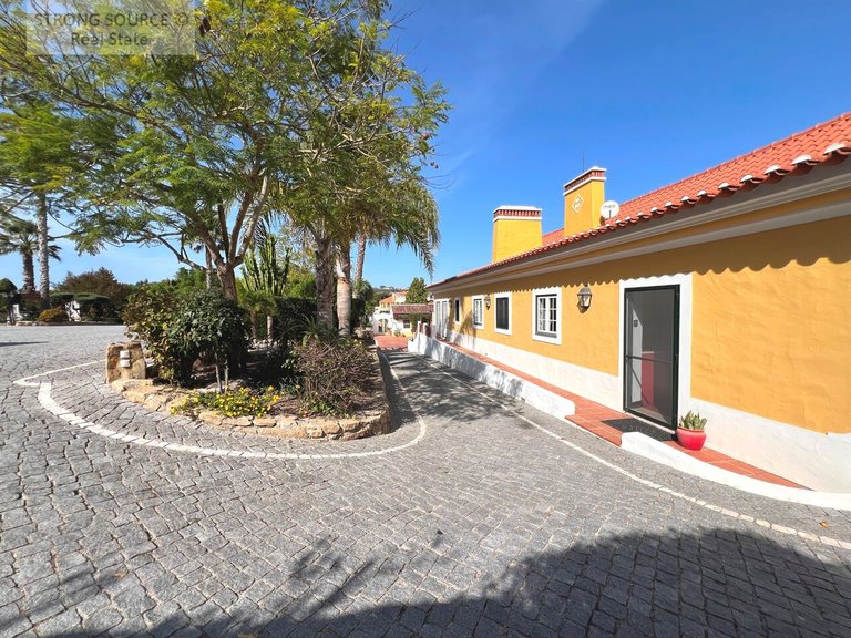 Country House for Sale in Carvalhal, Bombarral 12