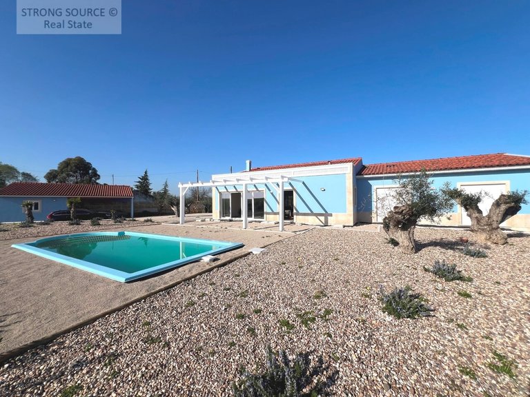 Country House for Sale in São Vicente Do Paul, Santarém 4