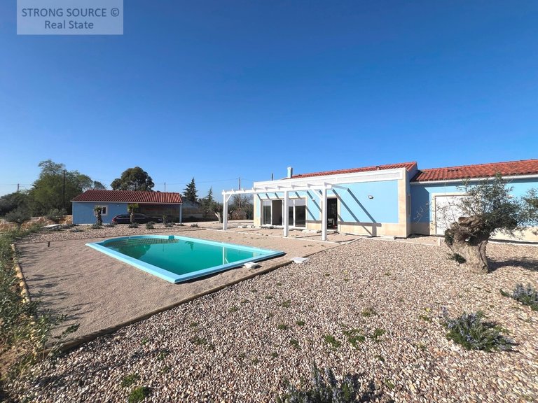Country House for Sale in São Vicente Do Paul, Santarém 6