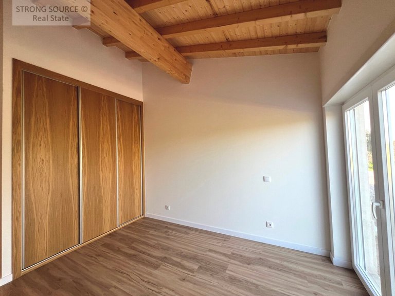 Country House for Sale in São Vicente Do Paul, Santarém 49