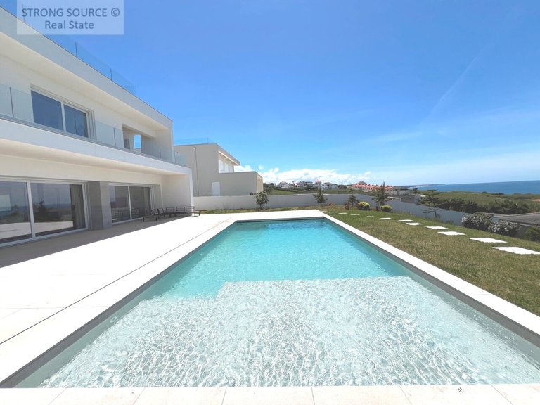Villa for Sale in Arredores, Colares, Sintra 1