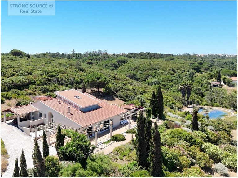 Villa for Sale in Azoia, Castelo (sesimbra), Sesimbra 3