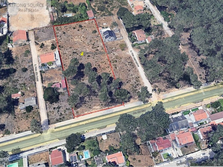 Plot for Sale in União Das Freguesias De Charneca De Caparica E Sobreda, Almada 17