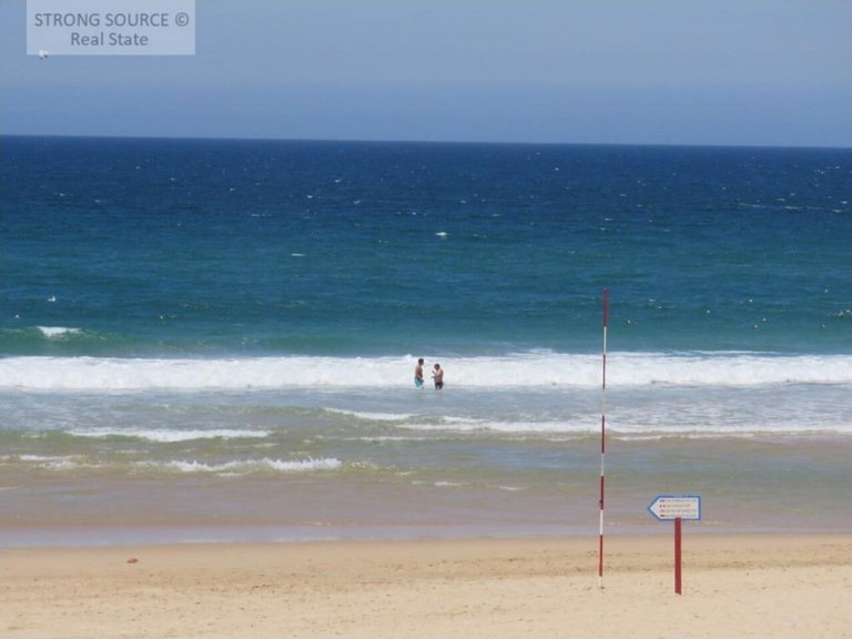 Plot for Sale in União Das Freguesias De Charneca De Caparica E Sobreda, Almada 36