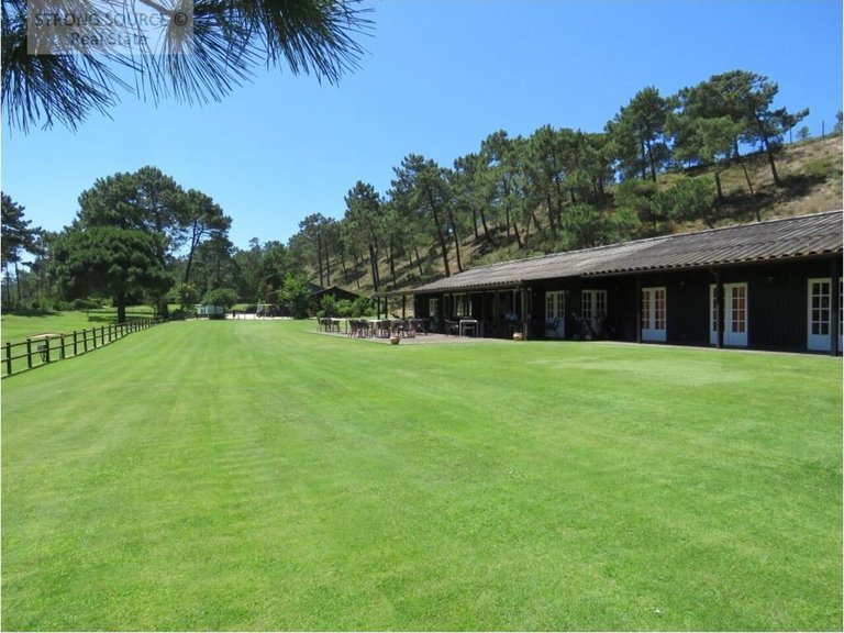 Plot for Sale in União Das Freguesias De Charneca De Caparica E Sobreda, Almada 45