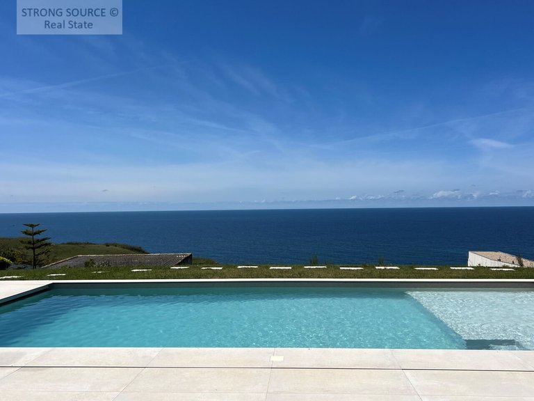 Villa for Sale in Colares, Sintra 5