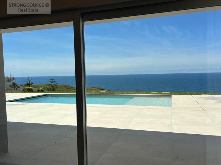 Villa for Sale in Colares, Sintra 24