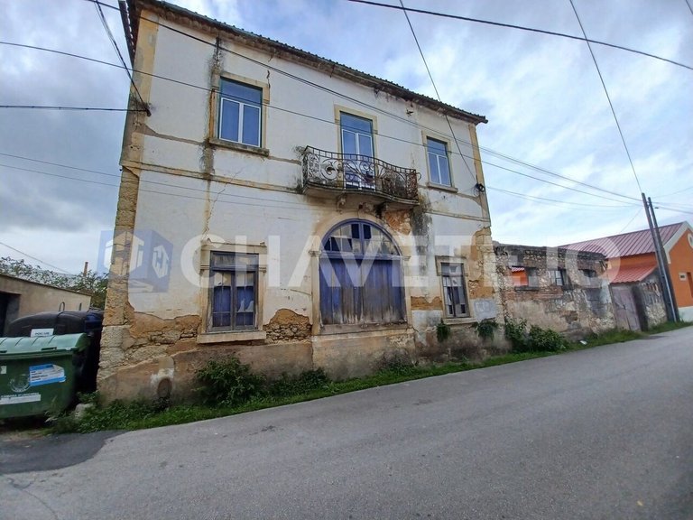 Commercial for Sale in União Das Freguesias De Madalena E Beselga, Tomar 2