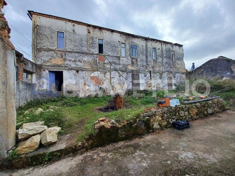 Commercial for Sale in União Das Freguesias De Madalena E Beselga, Tomar 9