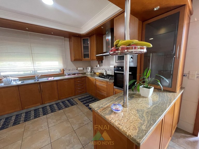 Villa for Sale in Arcozelo, Ponte De Lima, Portugal 6