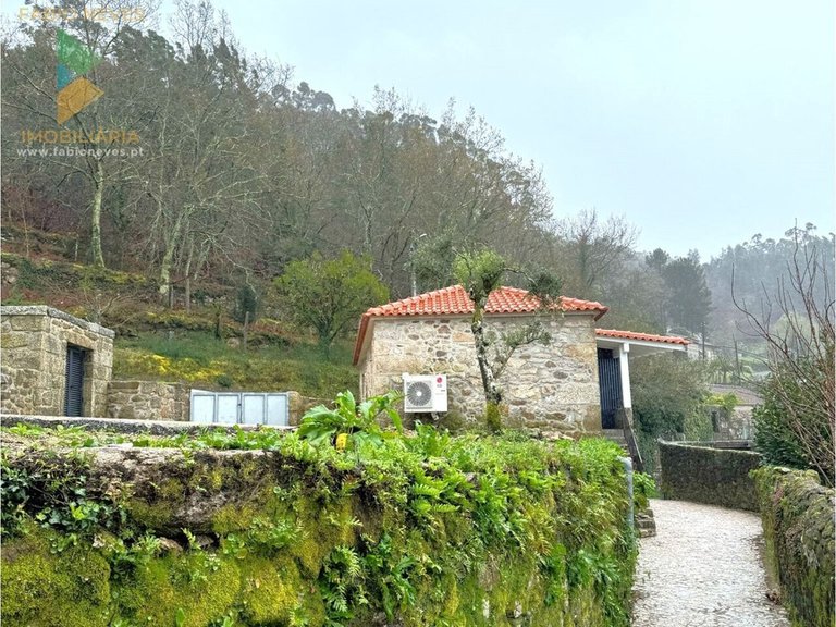 Villa for Sale in Ázere, Arcos De Valdevez, Portugal 38