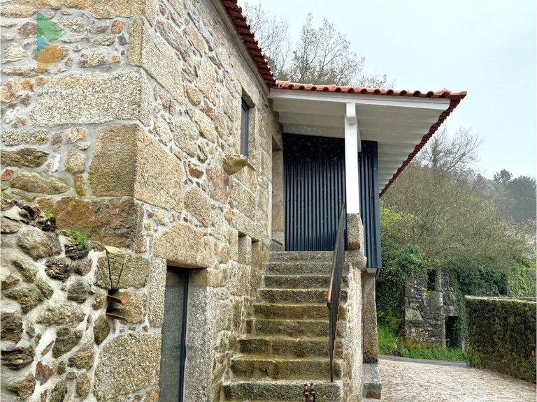 Villa for Sale in Ázere, Arcos De Valdevez, Portugal 40