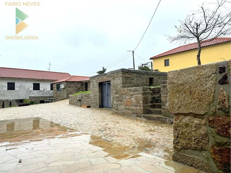 Villa for Sale in Ázere, Arcos De Valdevez, Portugal 34
