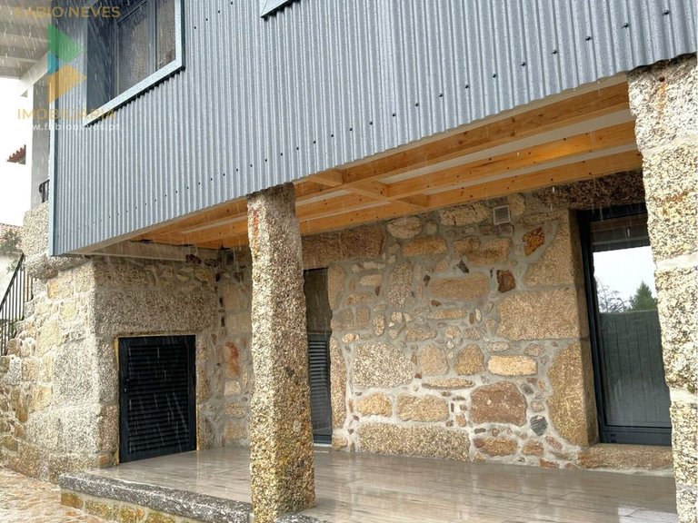 Villa for Sale in Ázere, Arcos De Valdevez, Portugal 42