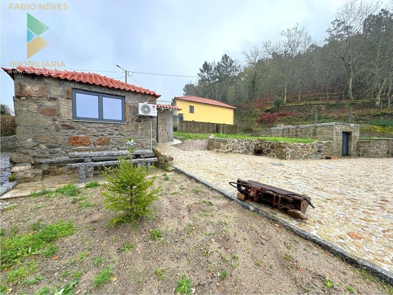 Villa for Sale in Ázere, Arcos De Valdevez, Portugal 33