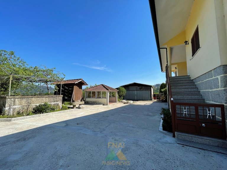 Villa for Sale in Prozelo, Arcos De Valdevez, Portugal 2