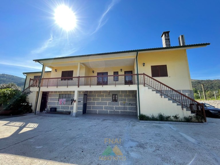 Villa for Sale in Prozelo, Arcos De Valdevez, Portugal 4