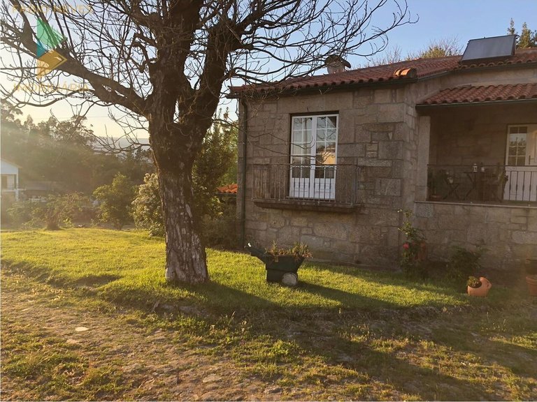 Villa for Sale in Couto, Arcos De Valdevez, Portugal 3