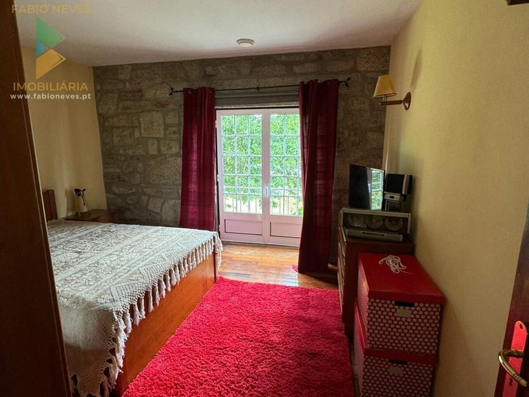 Villa for Sale in Couto, Arcos De Valdevez, Portugal 12