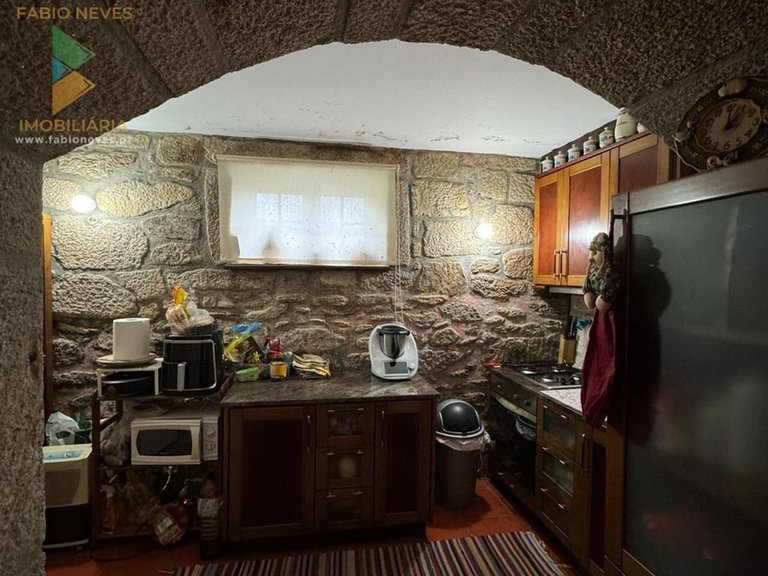 Villa for Sale in Couto, Arcos De Valdevez, Portugal 18