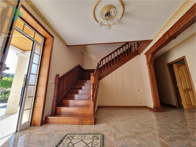 Villa for Sale in Gondufe, Ponte De Lima, Portugal 8