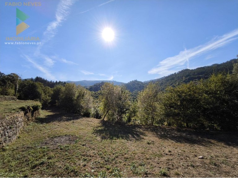 Villa for Sale in Ruivos, Ponte Da Barca, Portugal 3