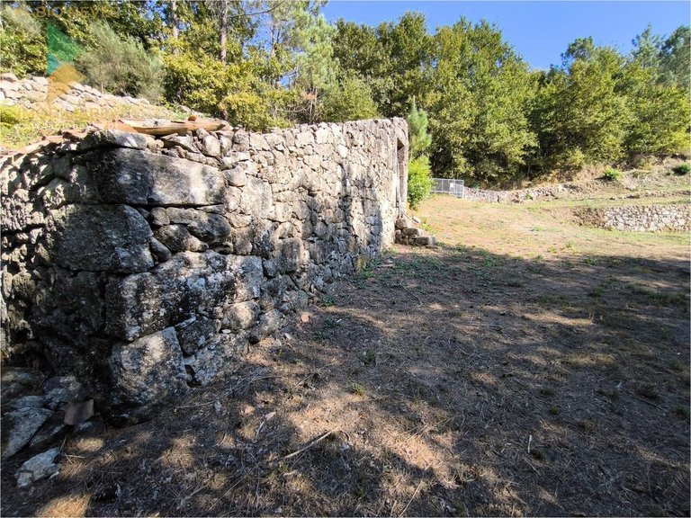 Villa for Sale in Ruivos, Ponte Da Barca, Portugal 6